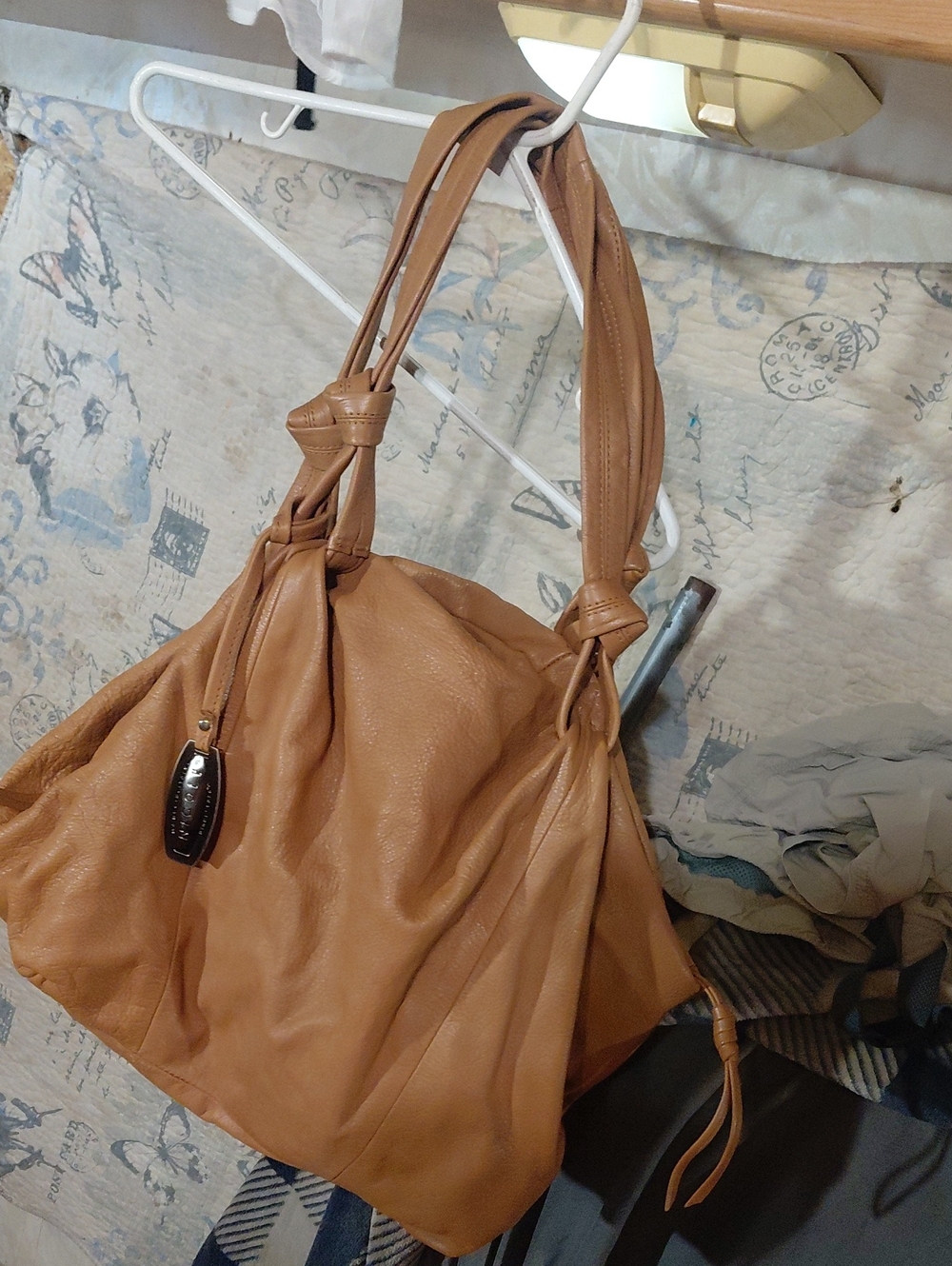 NICOLI Tan Knot-Handle Shoulder Bag